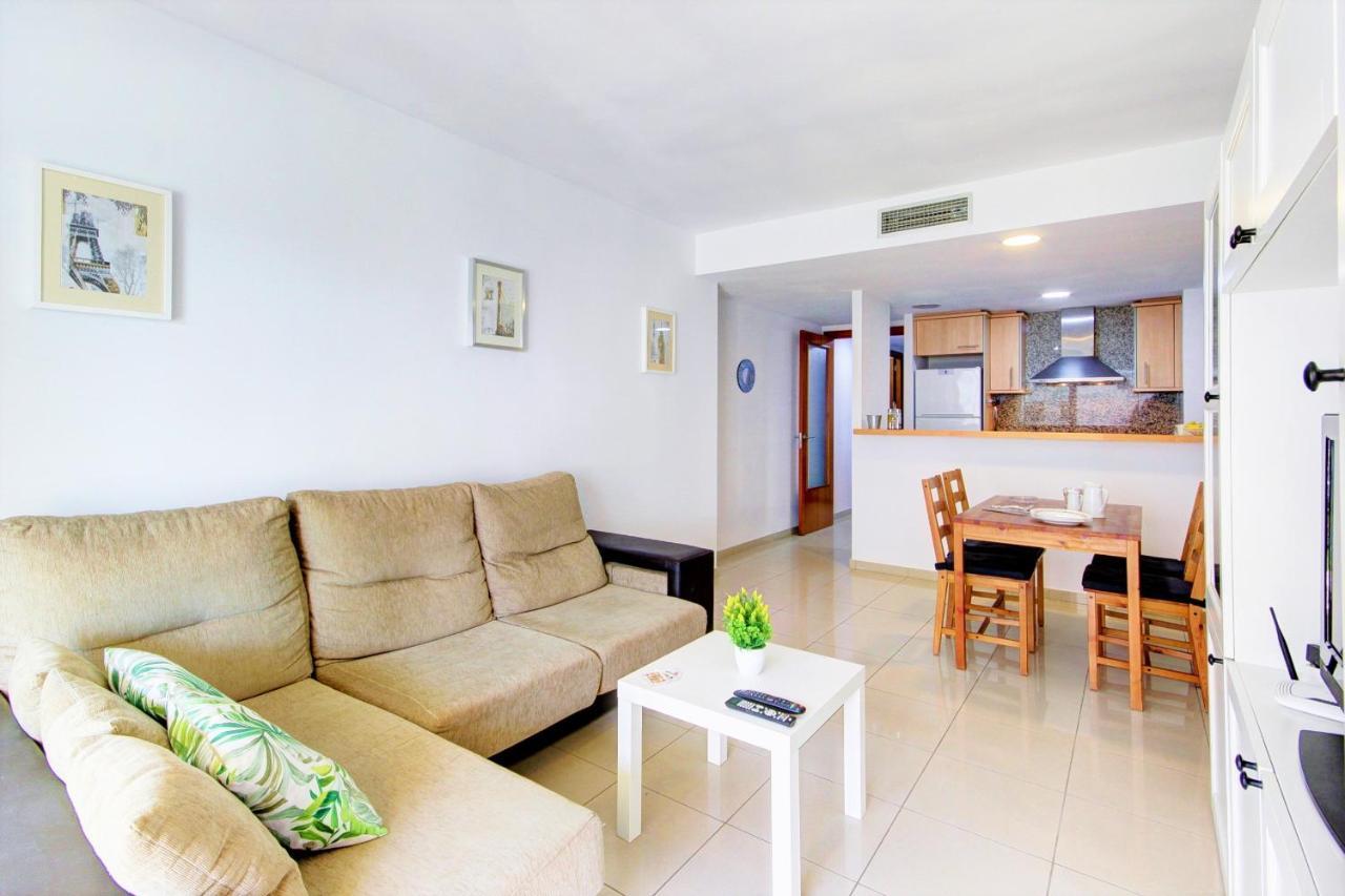 Mileni 2 2 1 1 - Barneda Premium Apartment Roses Bagian luar foto
