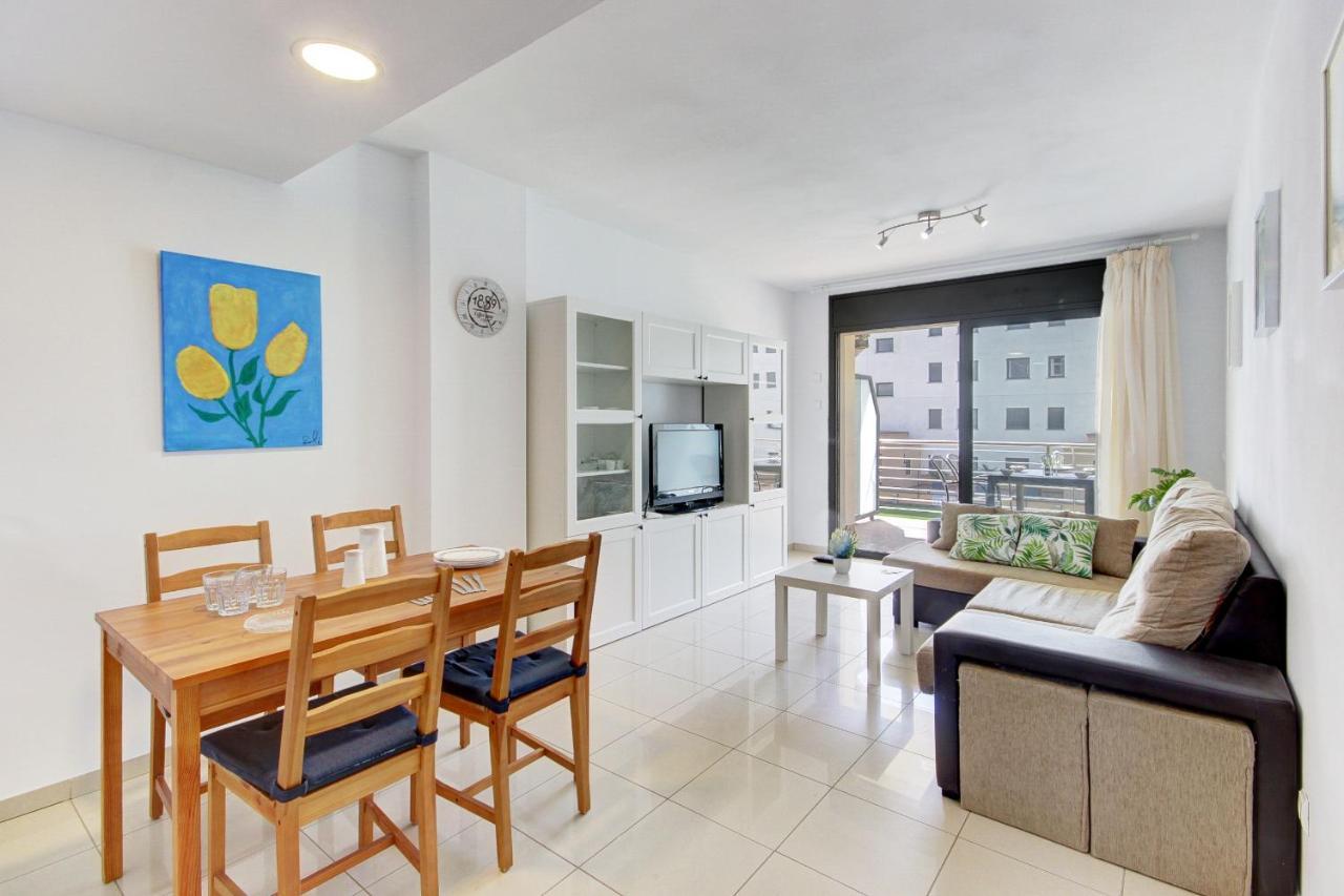 Mileni 2 2 1 1 - Barneda Premium Apartment Roses Bagian luar foto