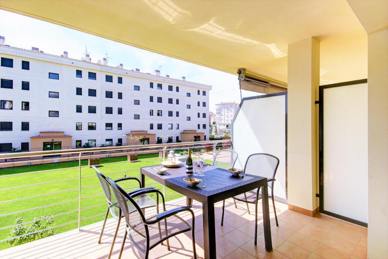 Mileni 2 2 1 1 - Barneda Premium Apartment Roses Bagian luar foto