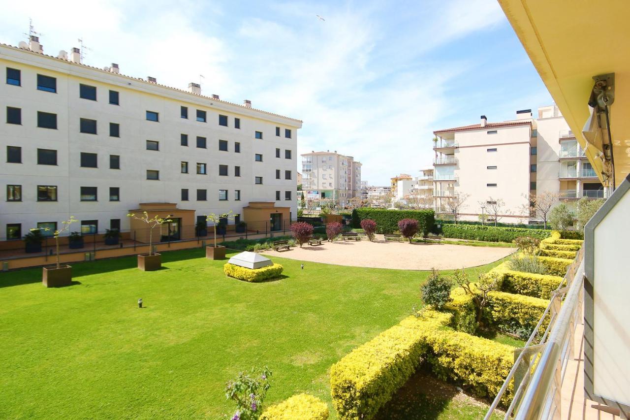 Mileni 2 2 1 1 - Barneda Premium Apartment Roses Bagian luar foto