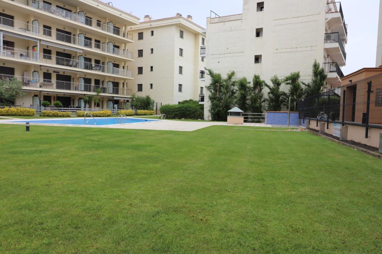 Mileni 2 2 1 1 - Barneda Premium Apartment Roses Bagian luar foto